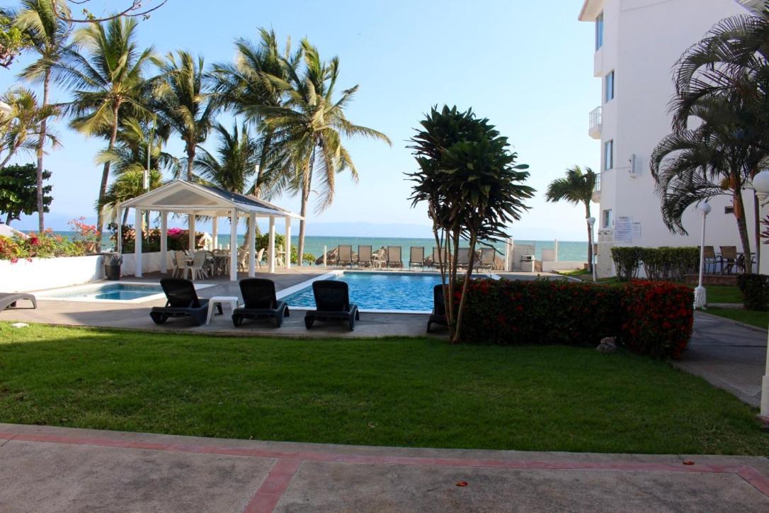 Hotel Y Suites Corita Bucerías Exterior photo