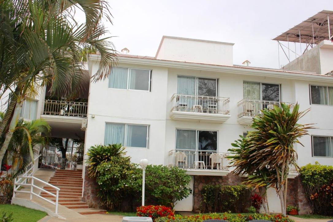 Hotel Y Suites Corita Bucerías Exterior photo