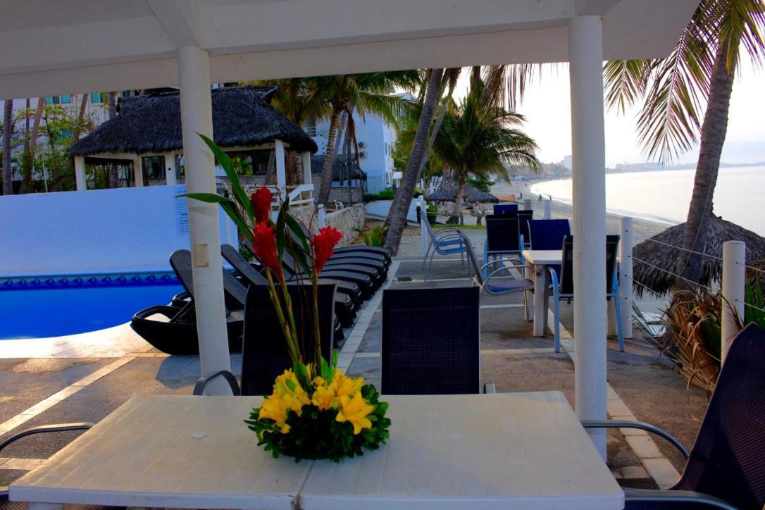Hotel Y Suites Corita Bucerías Exterior photo